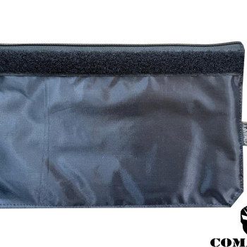 BOLSO COM ZIPER PARA CANGURU - PRETO